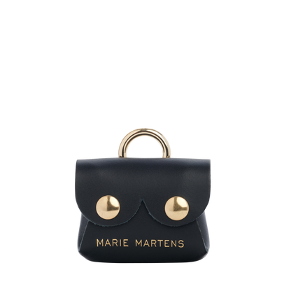Marie Martens | Curves Collection